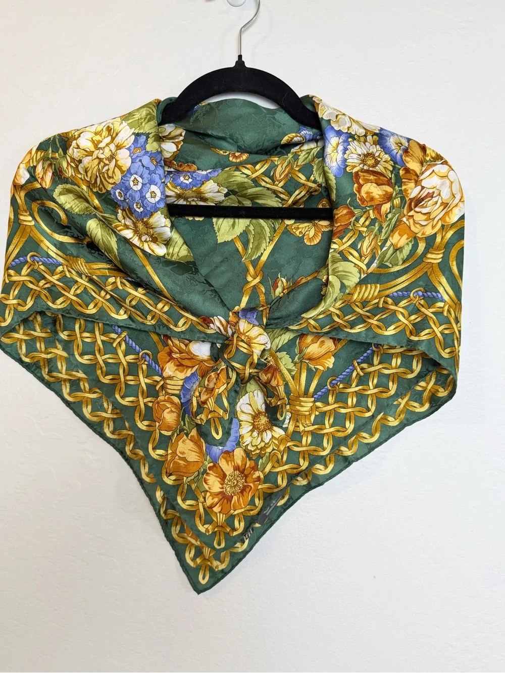 Vintage ELF Silk Floral Scarf Green Gold & Purple Chain Motif Wrap Neck Head